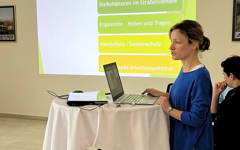 Unterweisung nach AschG 2024 bei Reiterer - Betriebsärztin Dr. Heidelinde Adelsberger-Puffitsch